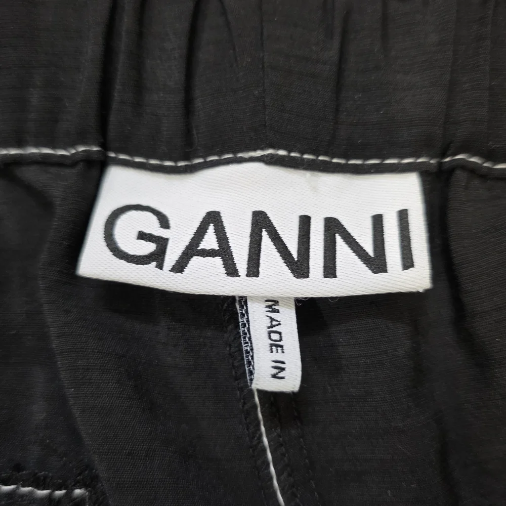 GANNI Wide Leg Cargo Pants Black with White Stitching Size 38 - Picture 11 of 11